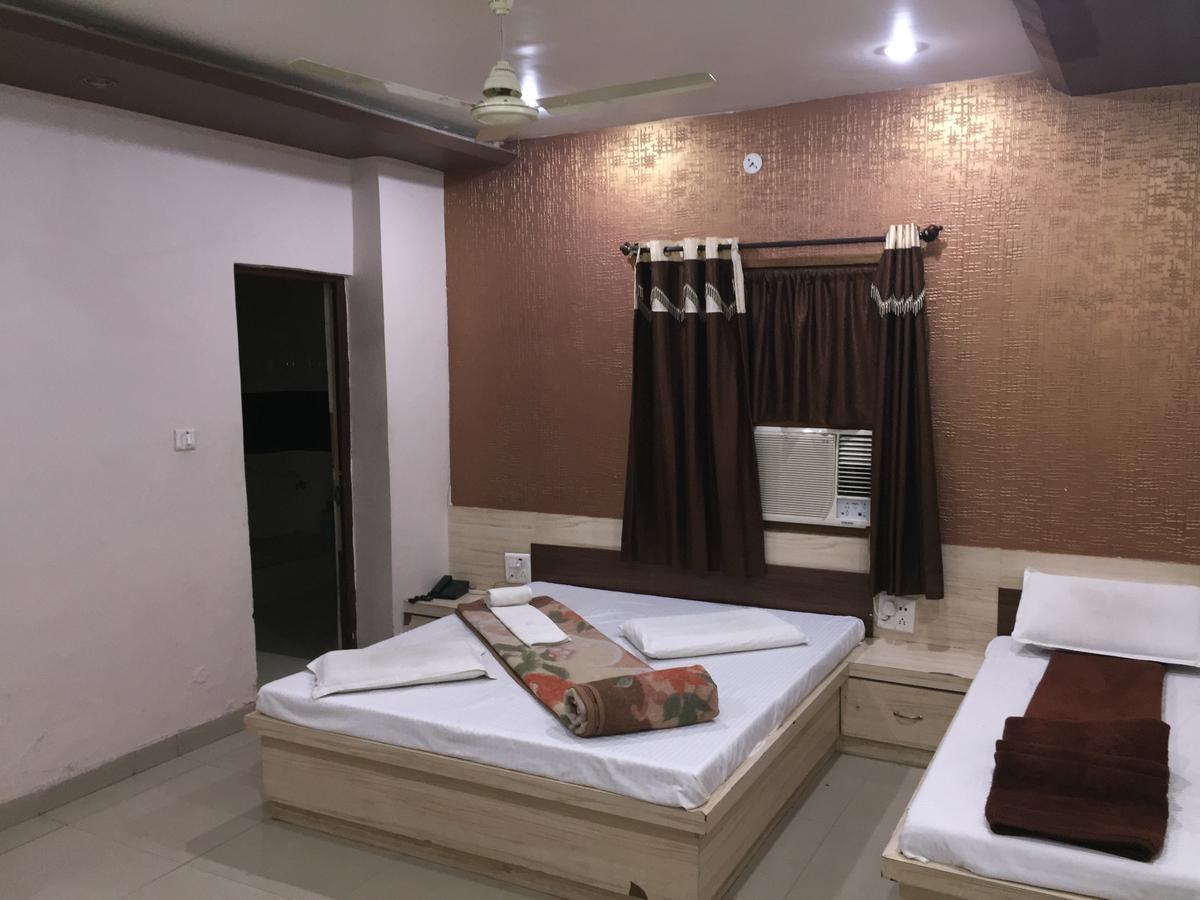 Hotel Pakeeza Ajmer Eksteriør billede